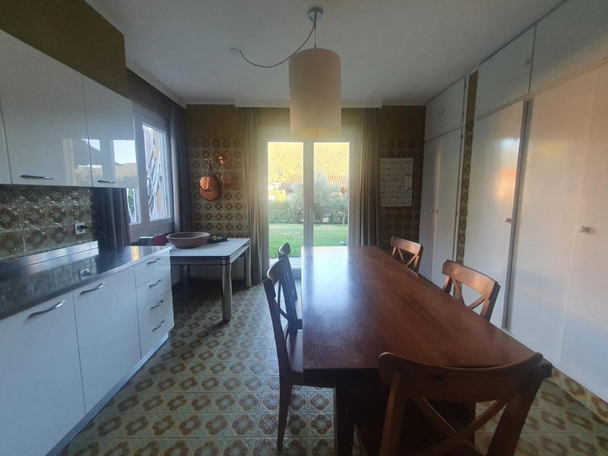 Golden Hill - Big Rooms With Kitchen And Garden Collina d'Oro Extérieur photo