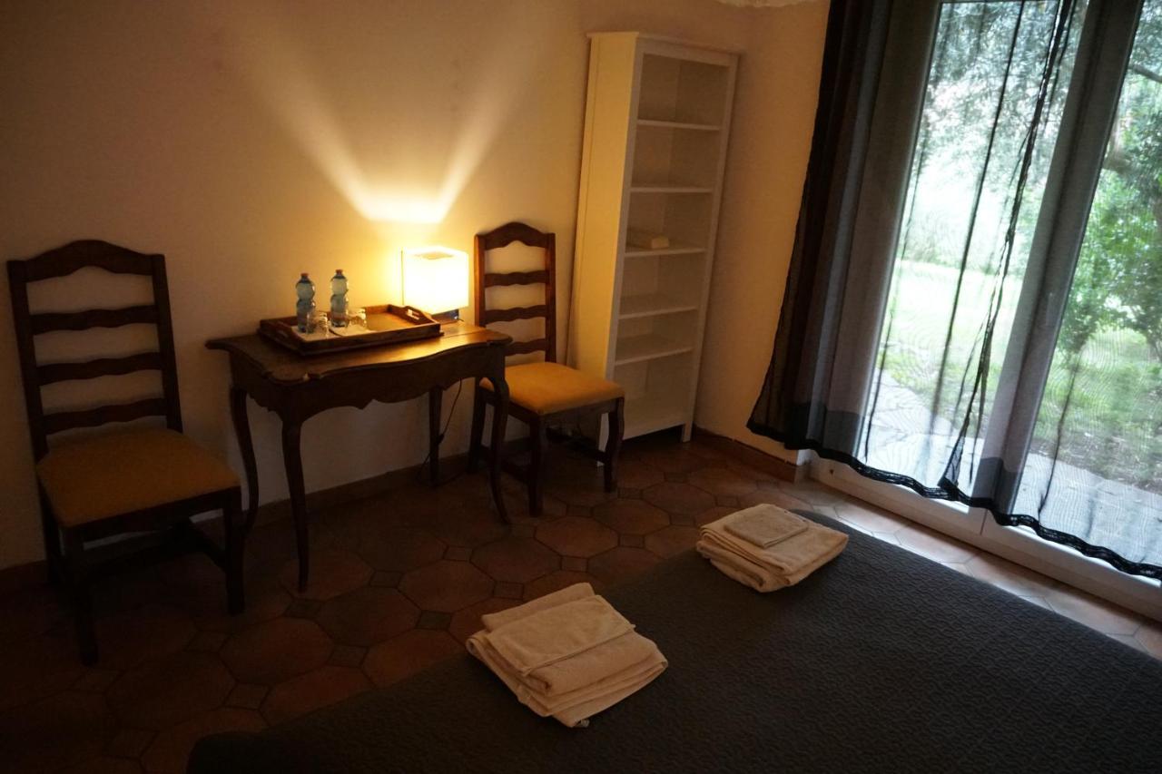 Golden Hill - Big Rooms With Kitchen And Garden Collina d'Oro Extérieur photo