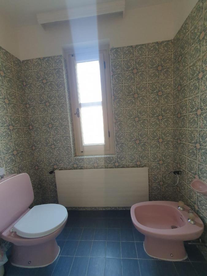 Golden Hill - Big Rooms With Kitchen And Garden Collina d'Oro Extérieur photo