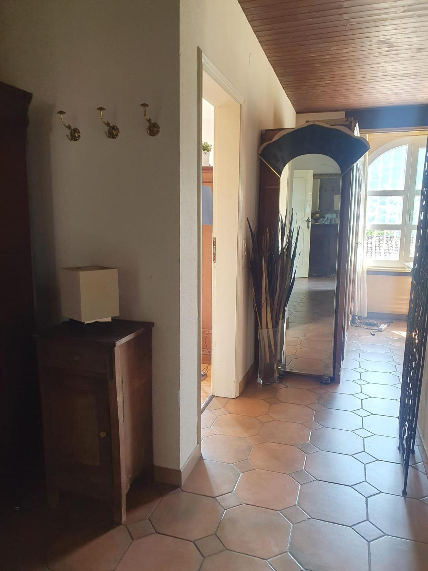 Golden Hill - Big Rooms With Kitchen And Garden Collina d'Oro Extérieur photo